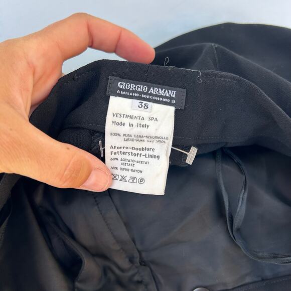 Vintage Giorgio Armani Women’s Pleated Trousers High Waisted Pants Black 38 Wool - Picture 5 of 6